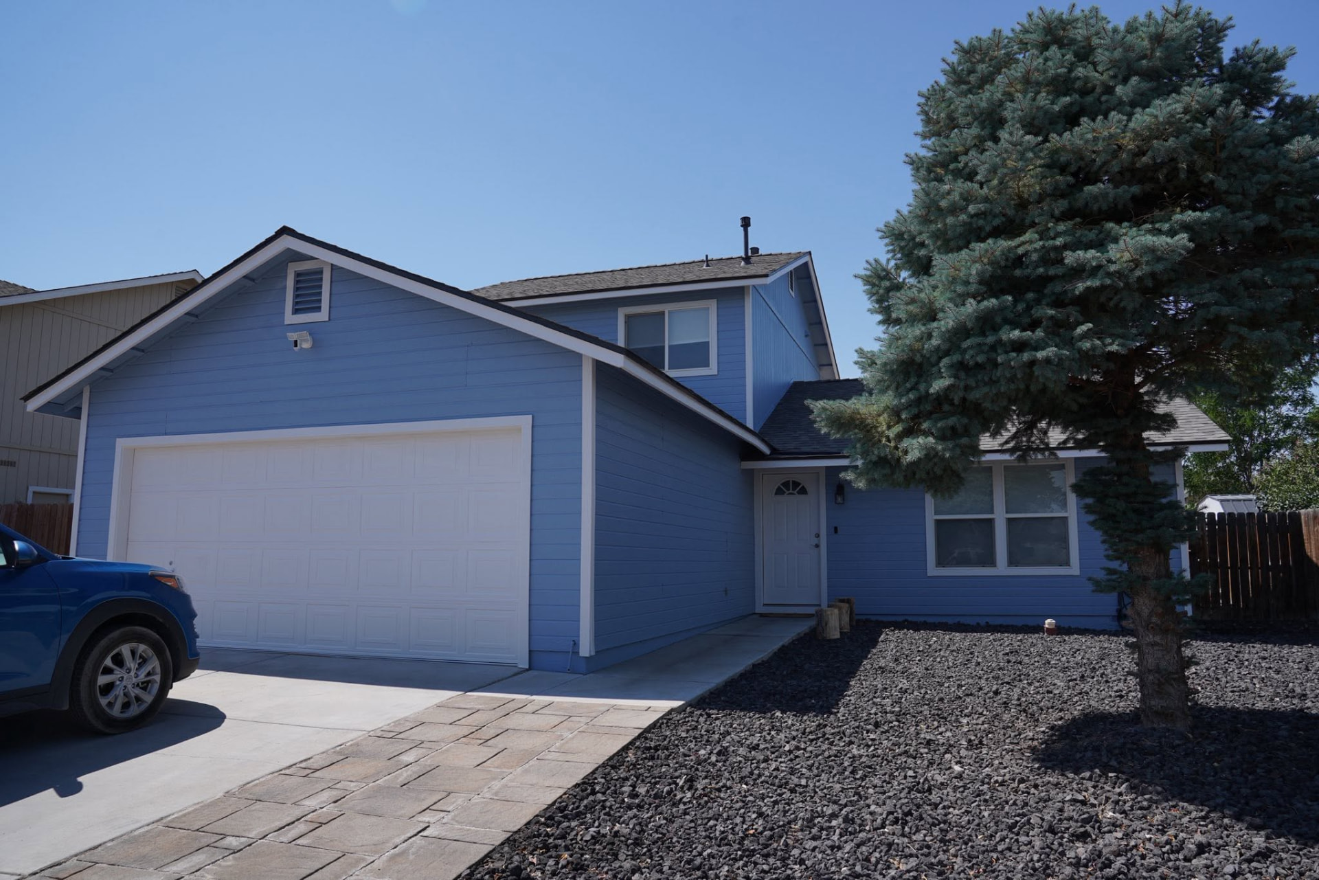 Blue painted home exterior in Northern Nevada